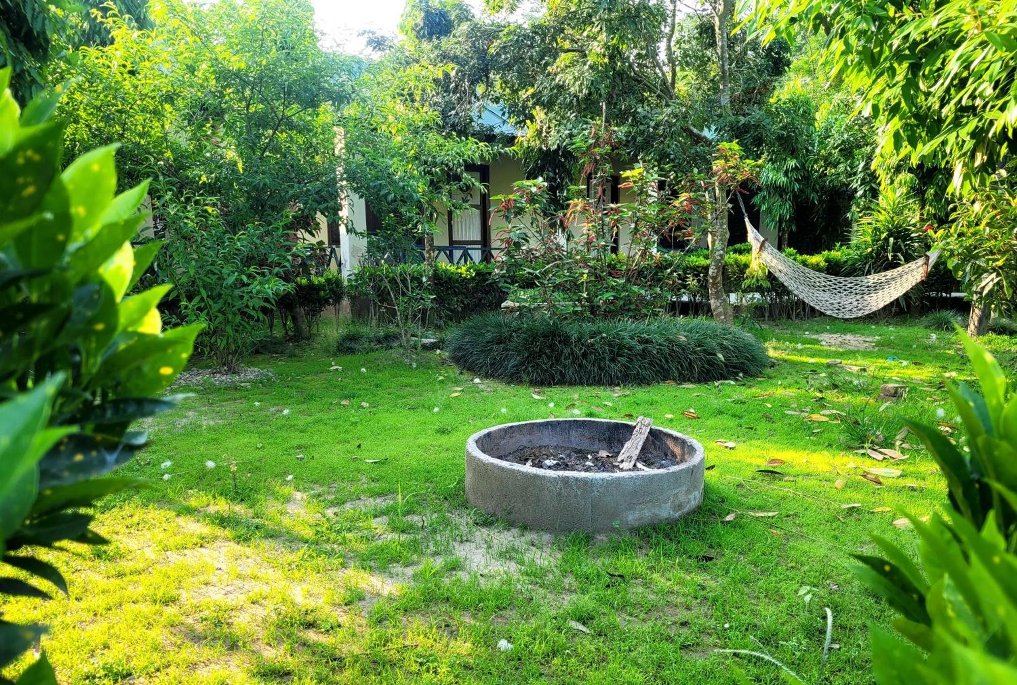 Hotel Butterfly - Peaceful Garden For Nature Lovers Саураха Екстериор снимка